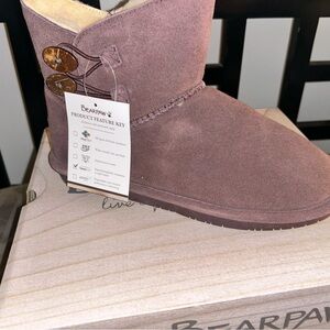 Bearpaw Women's Suede Boots - Brown